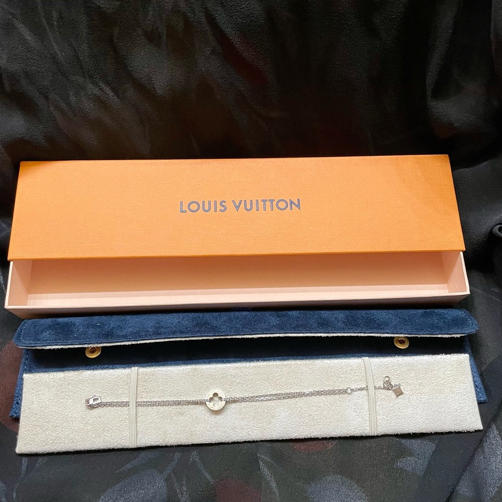 LOUIS VUITTON EMPREINTE DOUBLE CHAIN BRACELET - Solid 18K White Gold - Picture 6 of 8